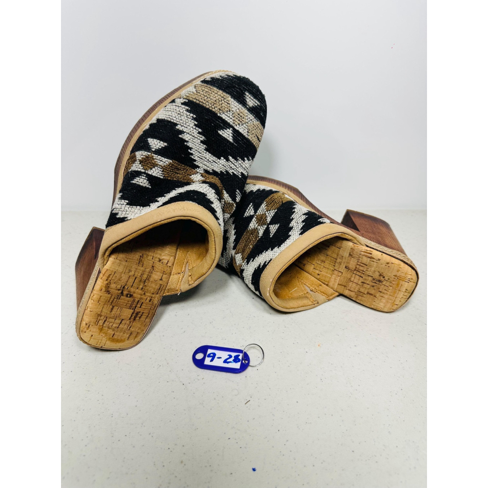 Korks Lori Platform Block Heel Clogs Sz 7 Navy/Br… - image 1